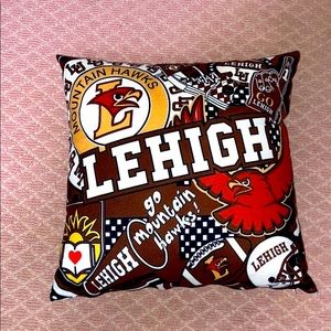 Lehigh pillow